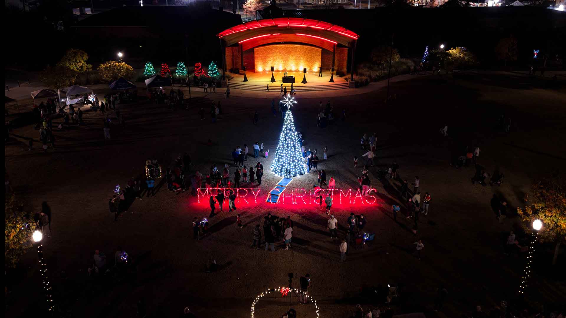 20251120_Winder_Events_TreeLighting-48